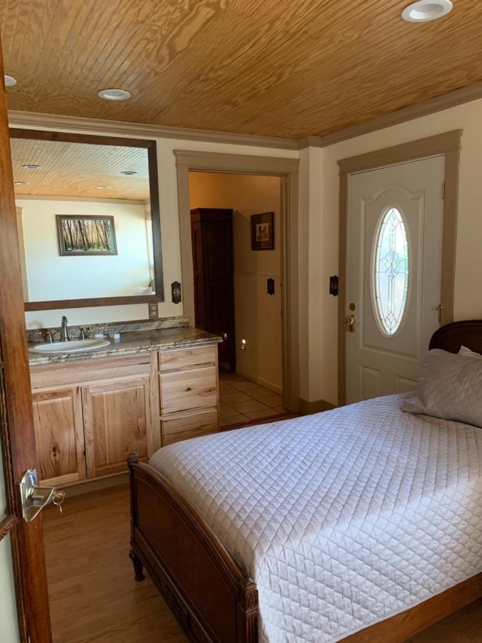 Mount Shasta Ranch Bed And Breakfast Exterior foto